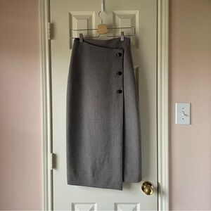 Babaton Aritzia Billy Midi Skirt Size 2